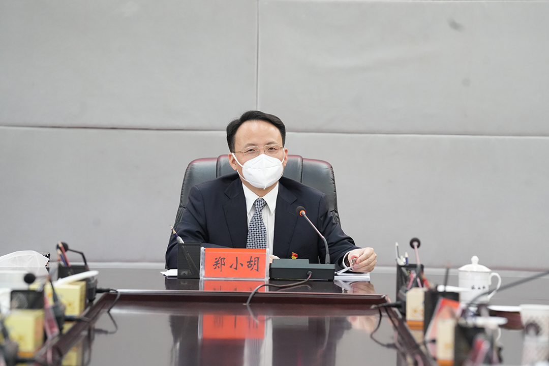 郑小胡第一代表团1.jpg